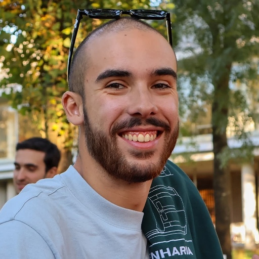 member_henrique_correia